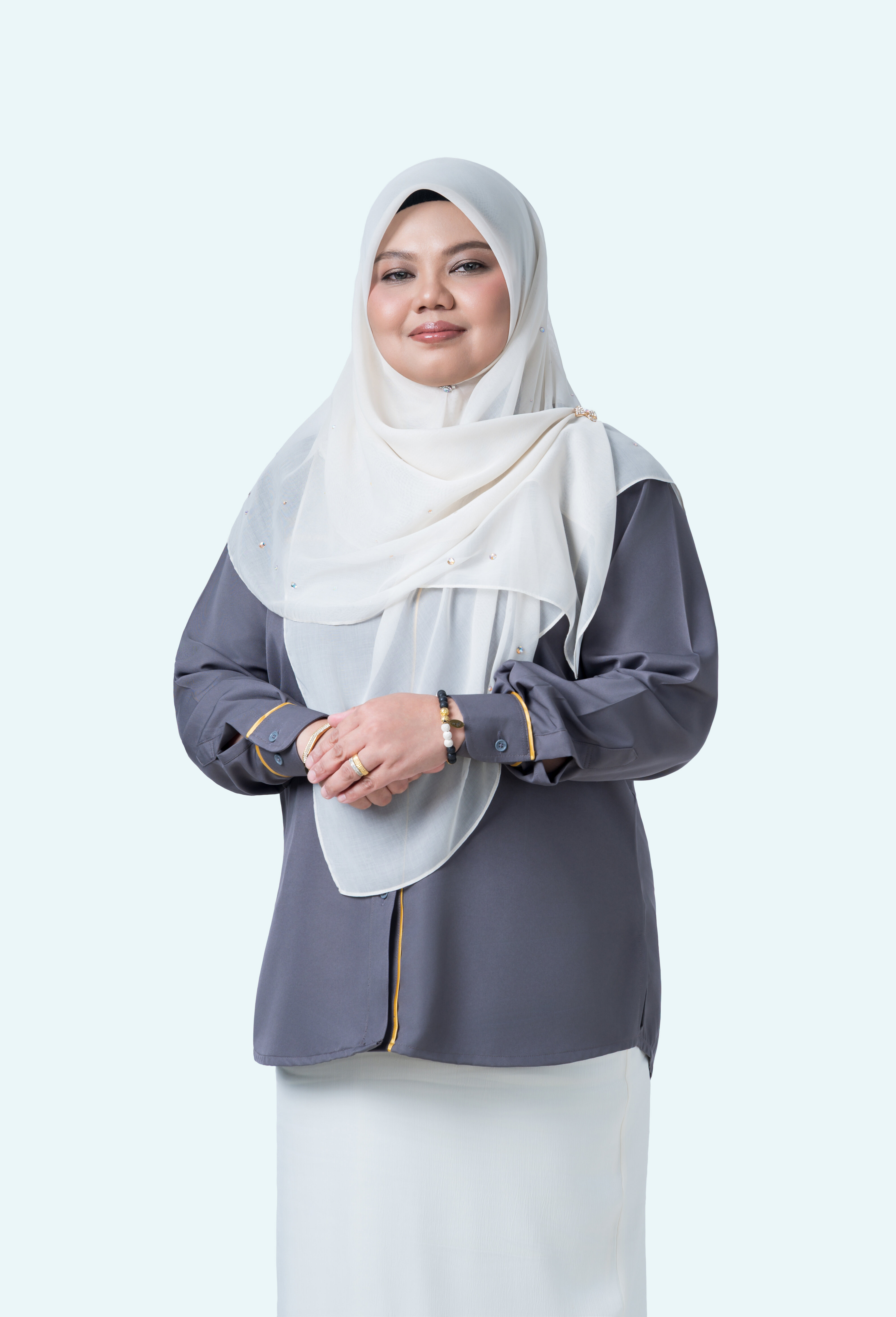 Puan Nurfarhana Binti Abd Manaf